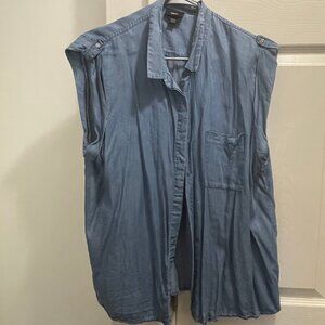 Light Denim women top button down / Size: XXL